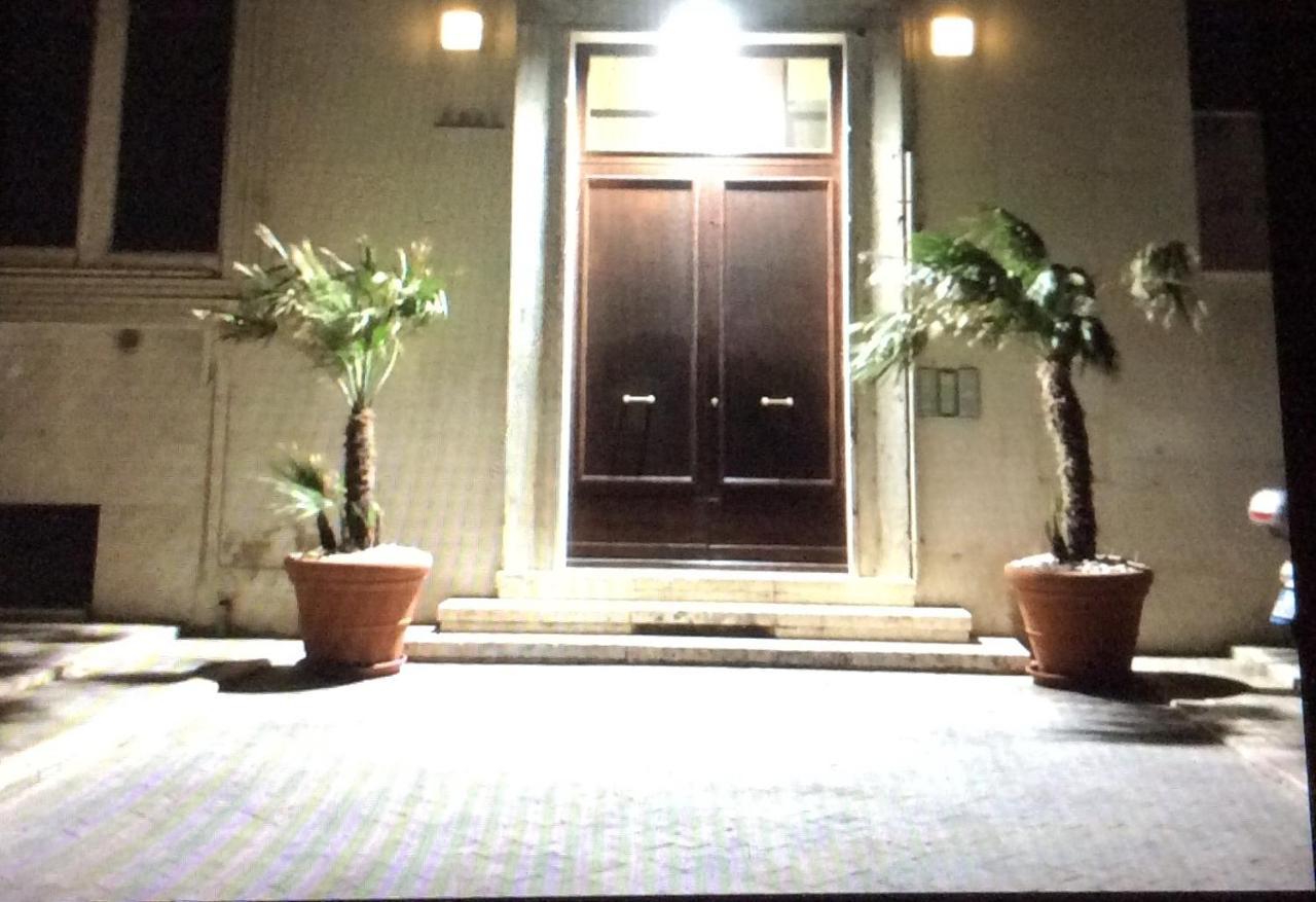 Apartment Experience *